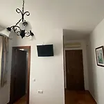 Arco - Virgen Y Habitación *